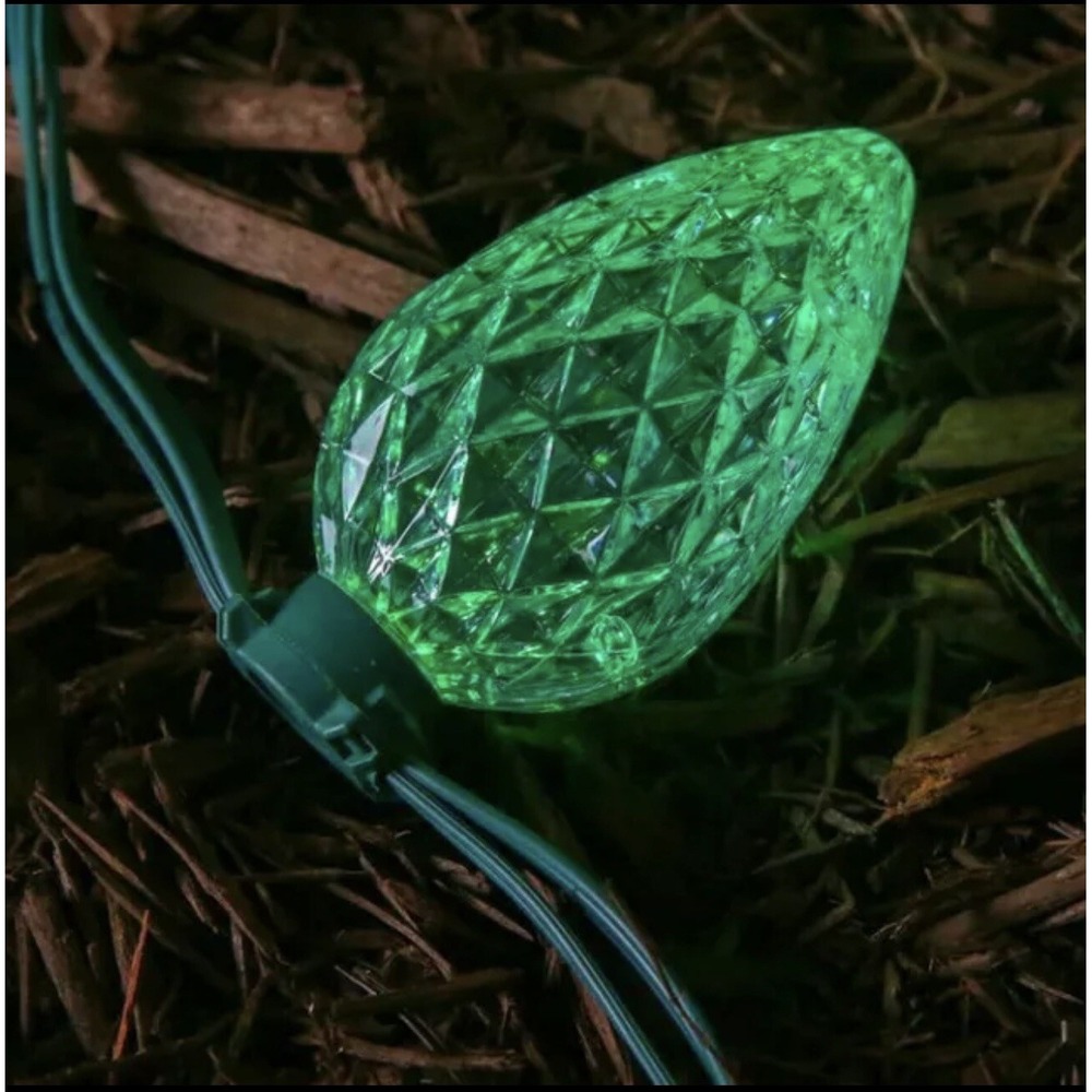 GE Color Effects‎ 8-Marker Color Changing Christmas Light Bulb Pathway Markers - Picture 6 of 7